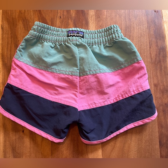 Patagonia 2t surf trunks - Picture 2 of 3